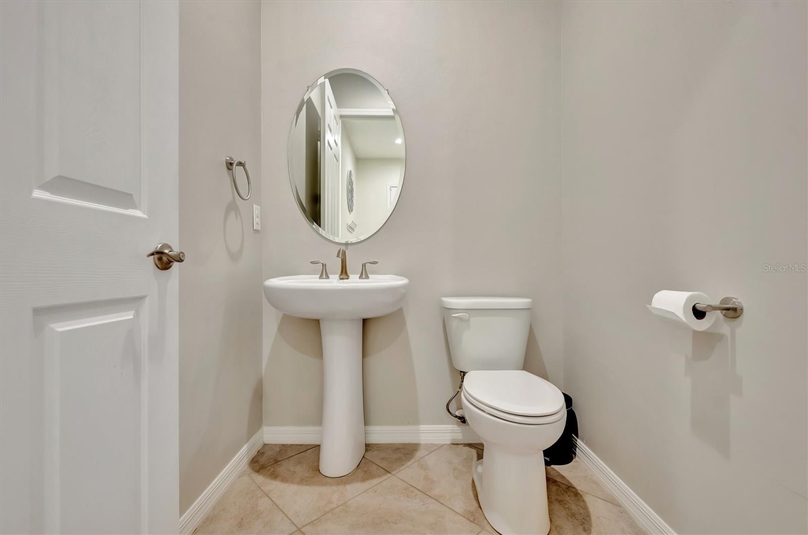 Image 11 of 58 For 24040 Riverfront Drive