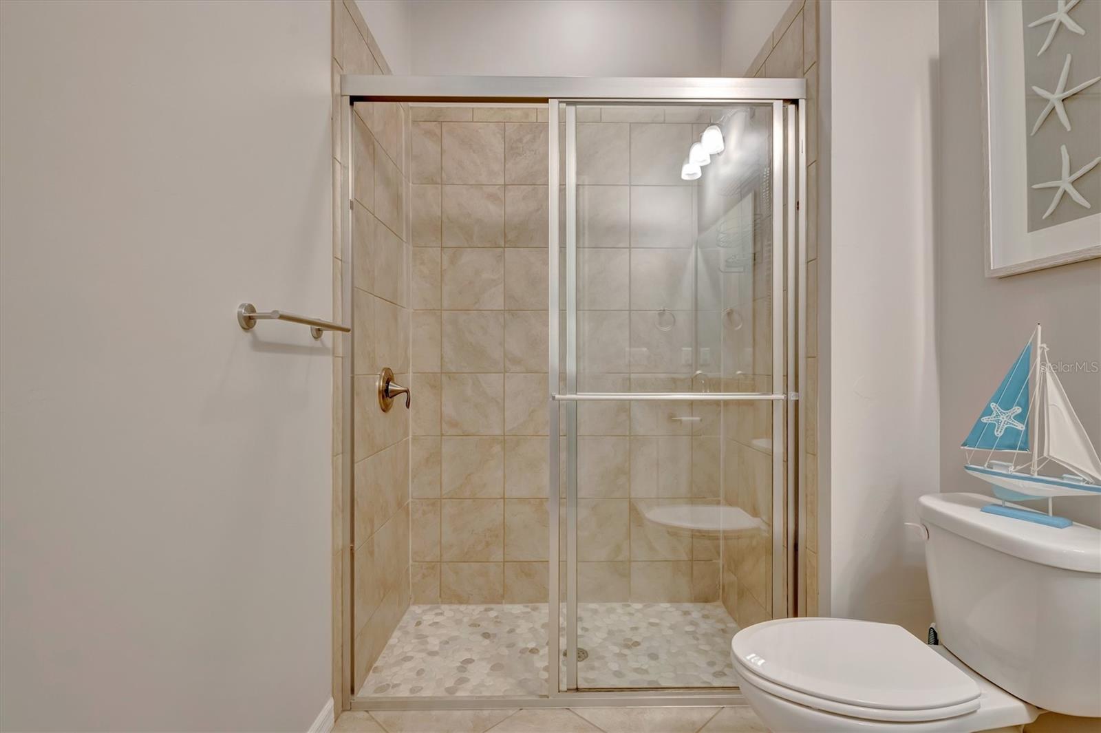 Image 15 of 58 For 24040 Riverfront Drive