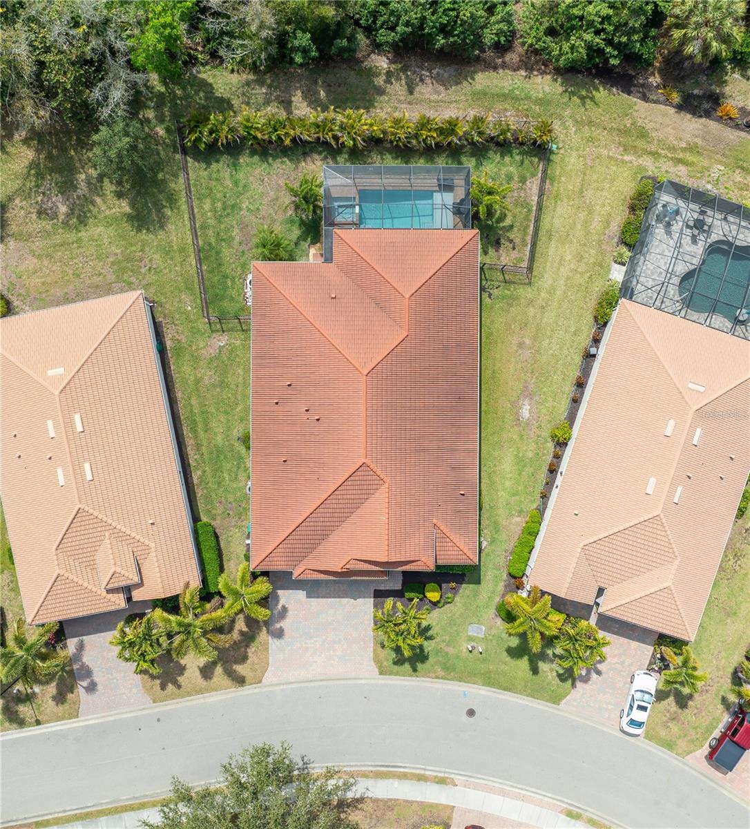 Image 4 of 58 For 24040 Riverfront Drive