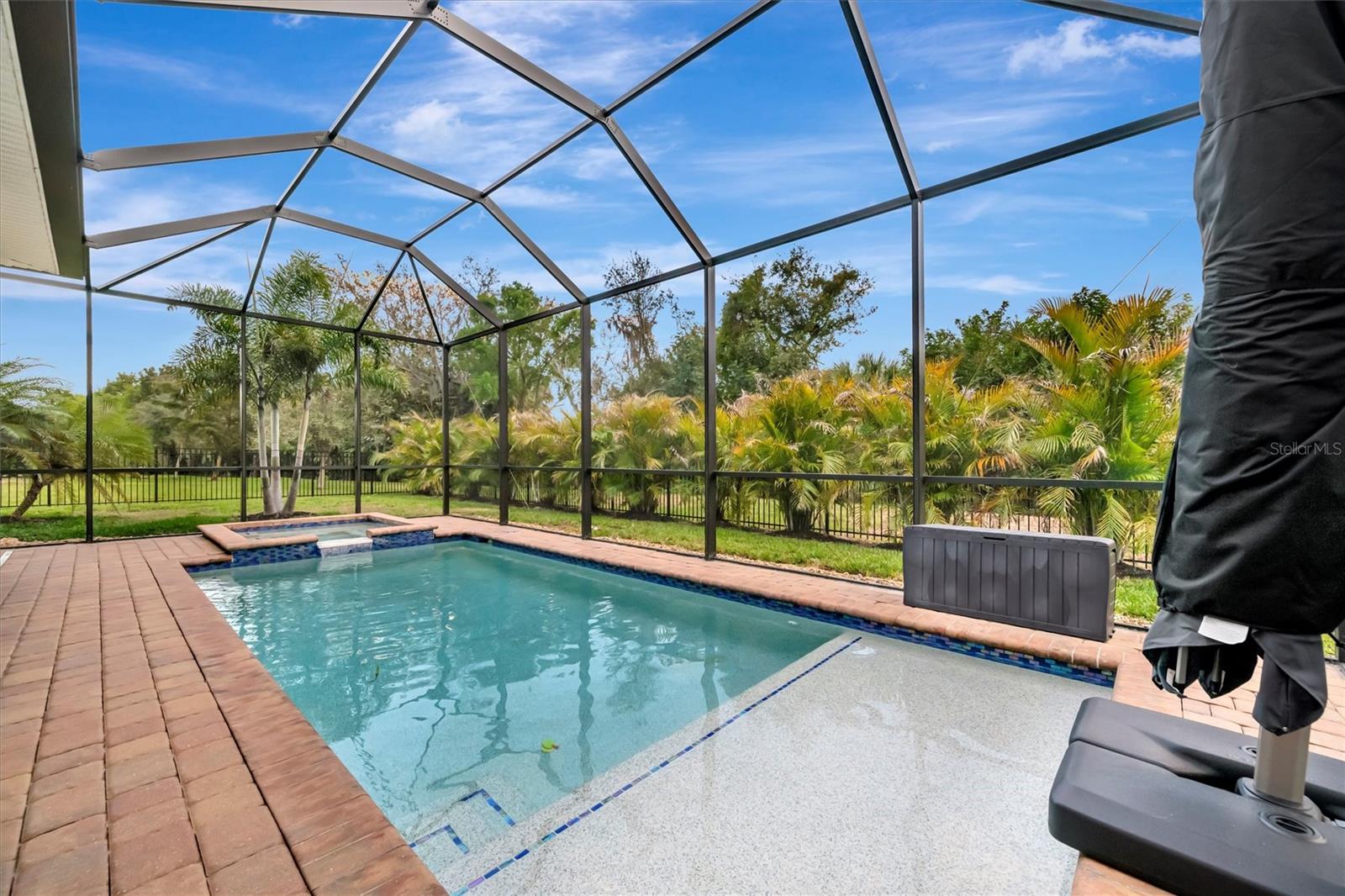 Image 47 of 58 For 24040 Riverfront Drive