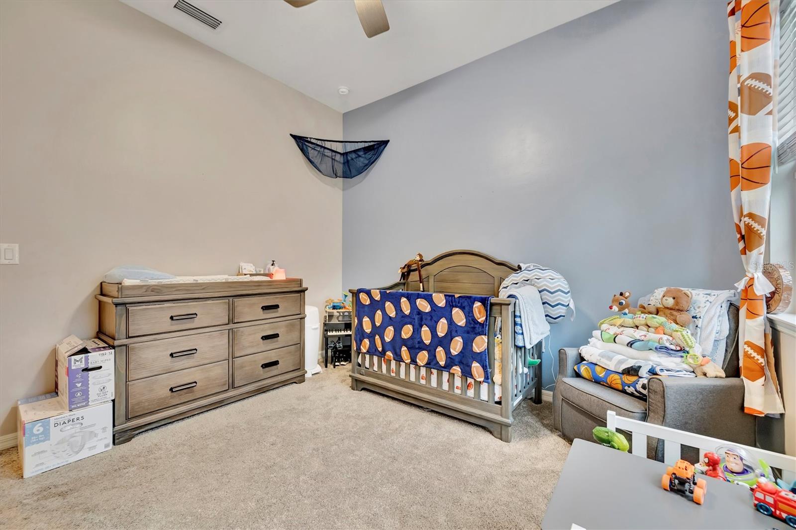 Image 7 of 58 For 24040 Riverfront Drive