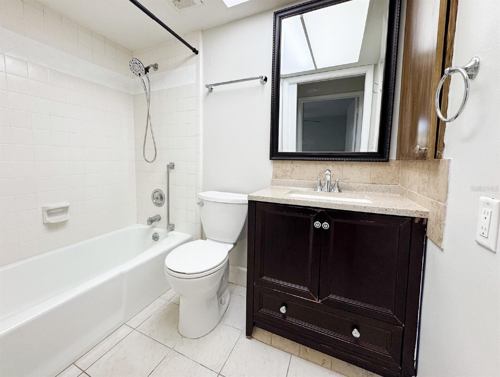 Image 5 of 14 For 2417 Magdalina Drive