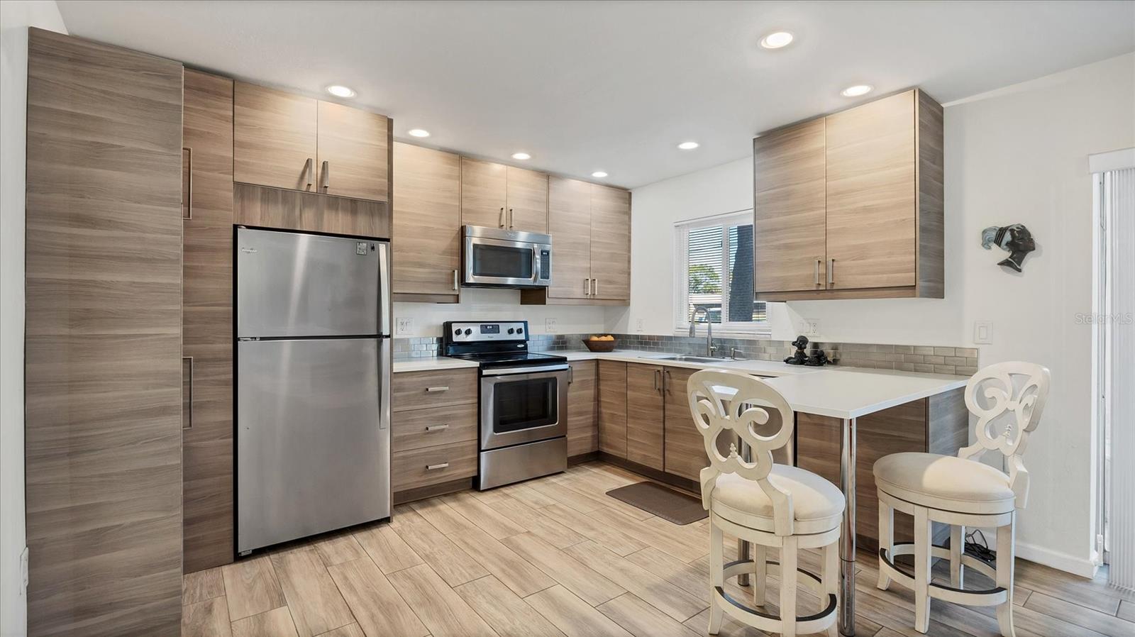 Image 10 of 26 For 2304 Ringling Boulevard 113