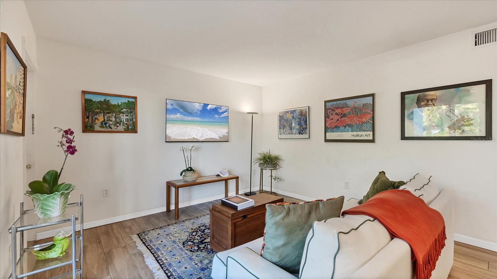 Image 5 of 26 For 2304 Ringling Boulevard 113