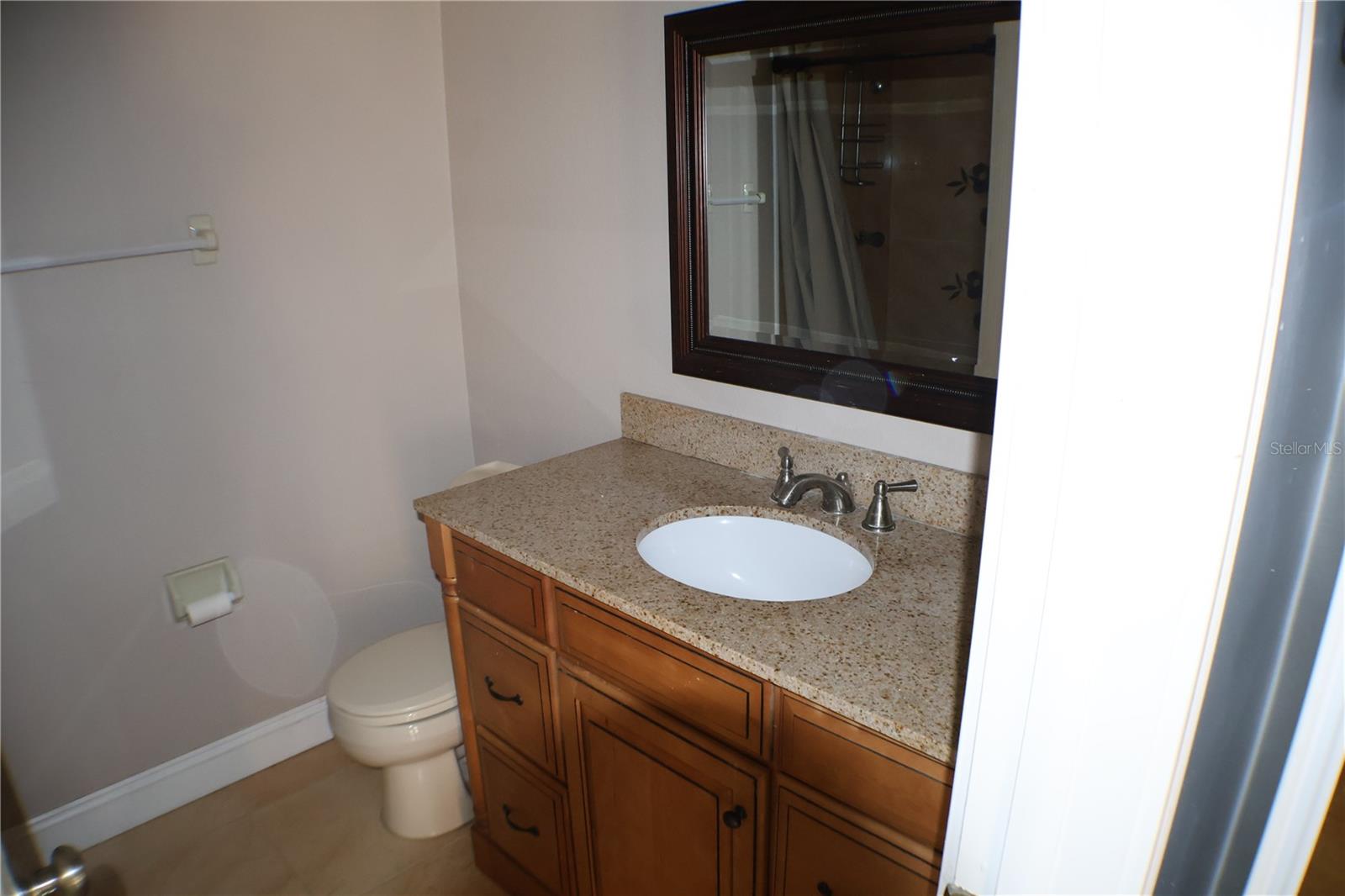 Image 27 of 40 For 3003 Finsterwald Drive 3