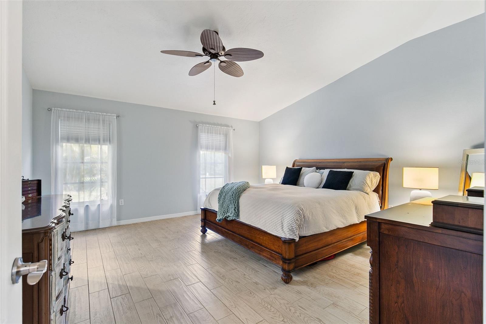 Image 21 of 46 For 2262 Lakewood Lane