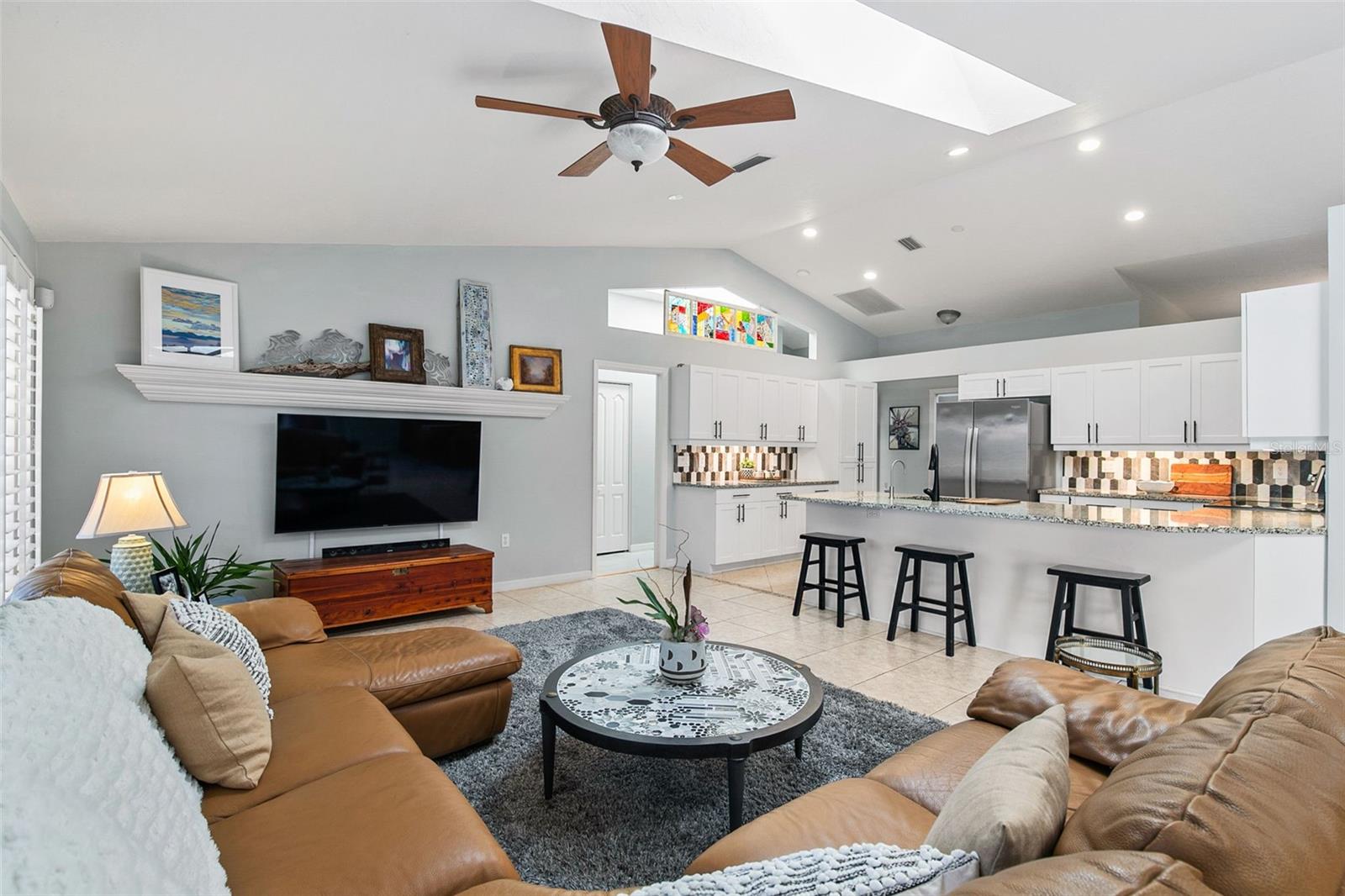 Image 4 of 46 For 2262 Lakewood Lane