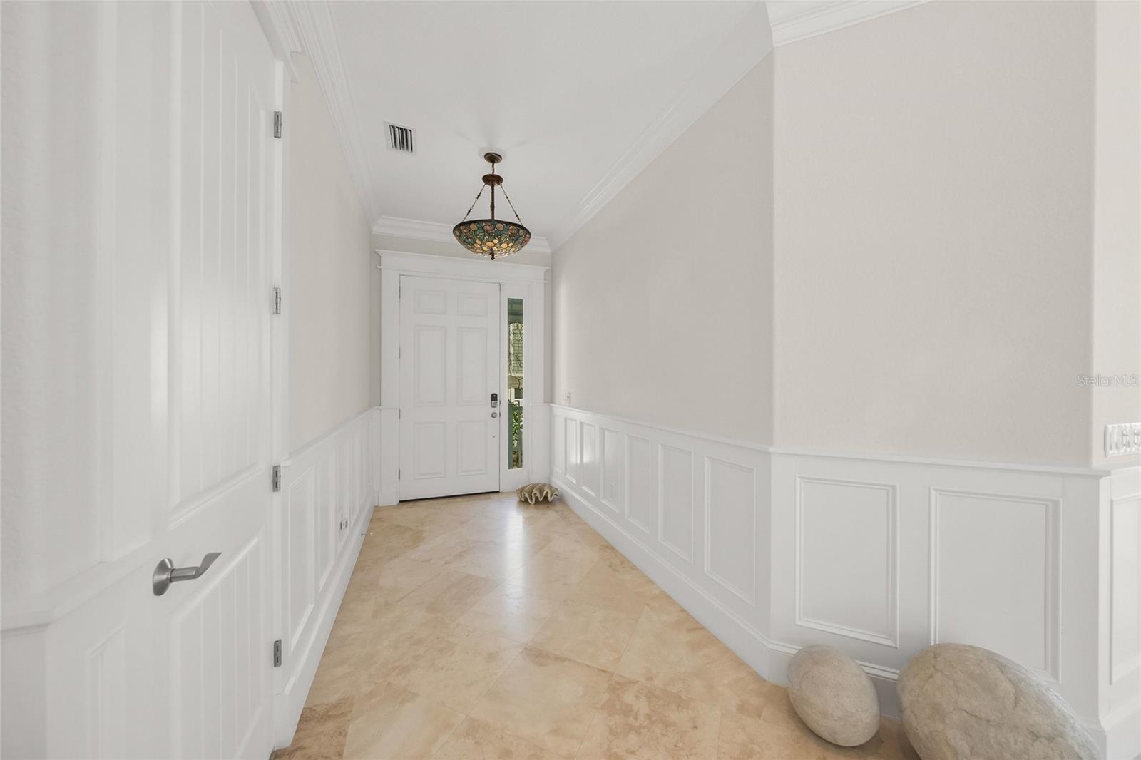 Image 11 of 65 For 105 49th Street