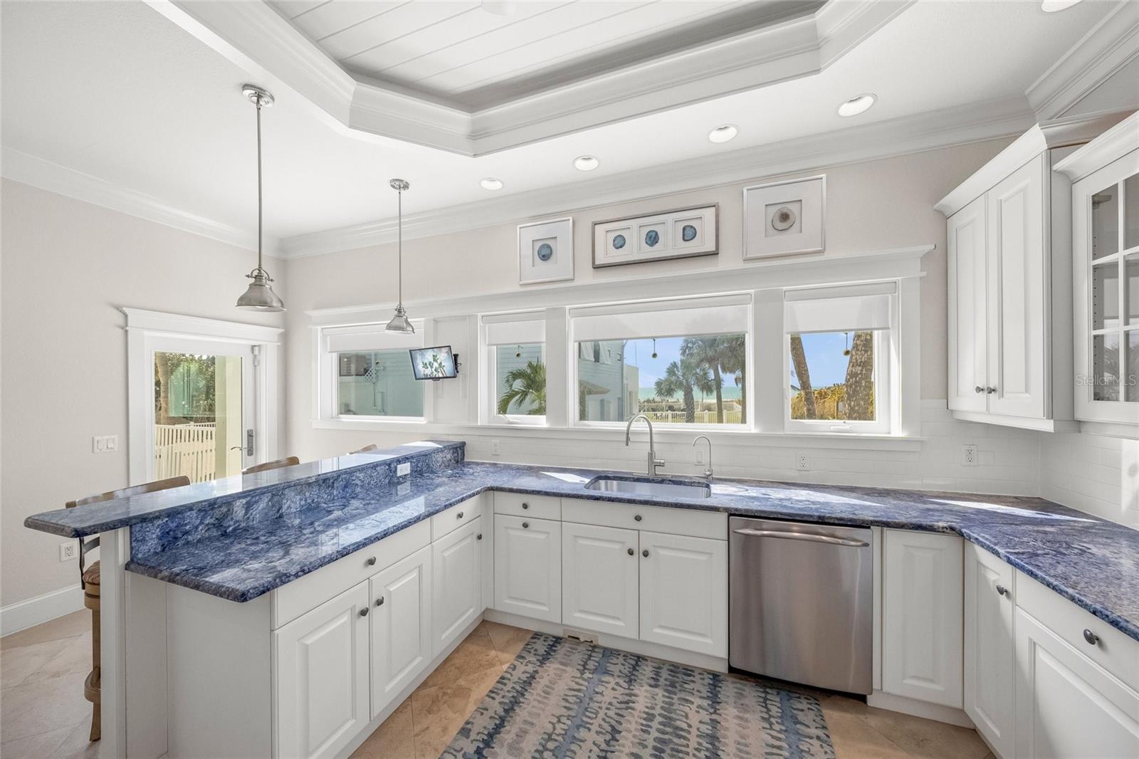 Image 22 of 65 For 105 49th Street