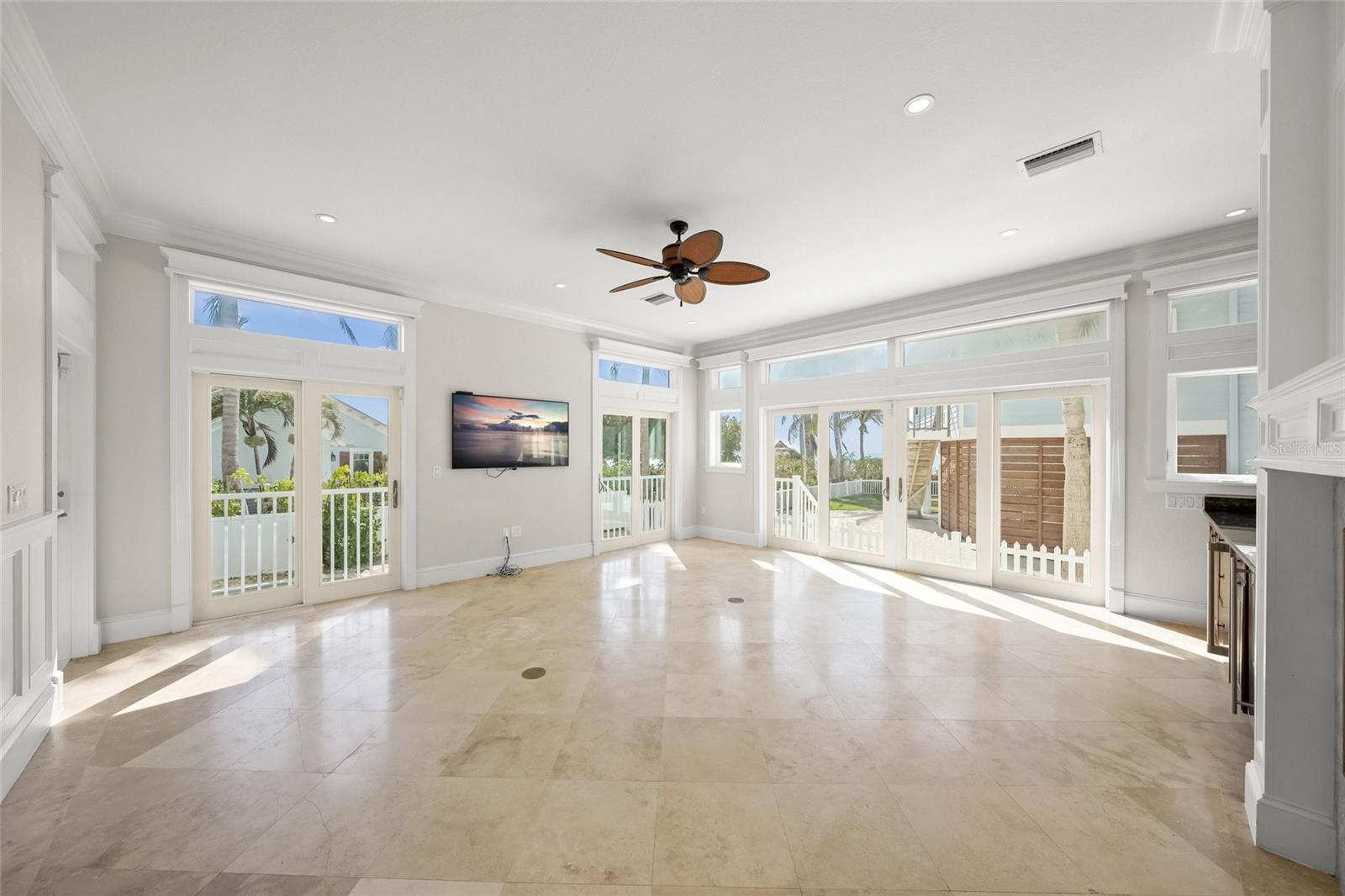 Image 26 of 65 For 105 49th Street