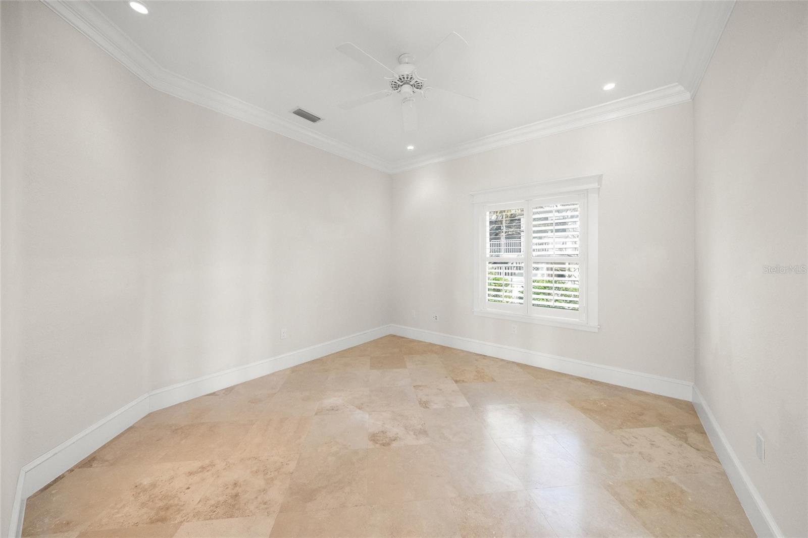 Image 44 of 65 For 105 49th Street