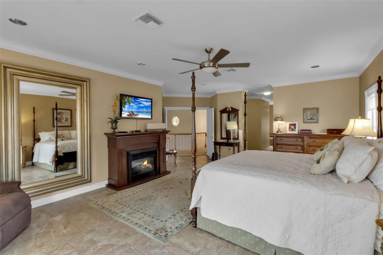 Image 33 of 63 For 4079 Las Palmas Way