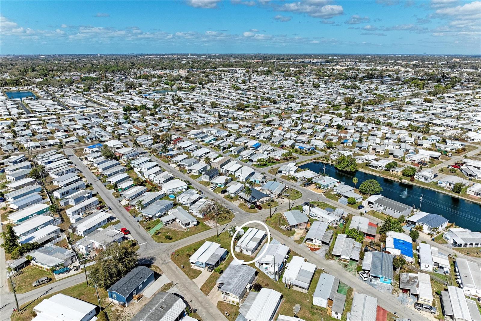 Image 28 of 35 For 214 52nd Avenue Drive W