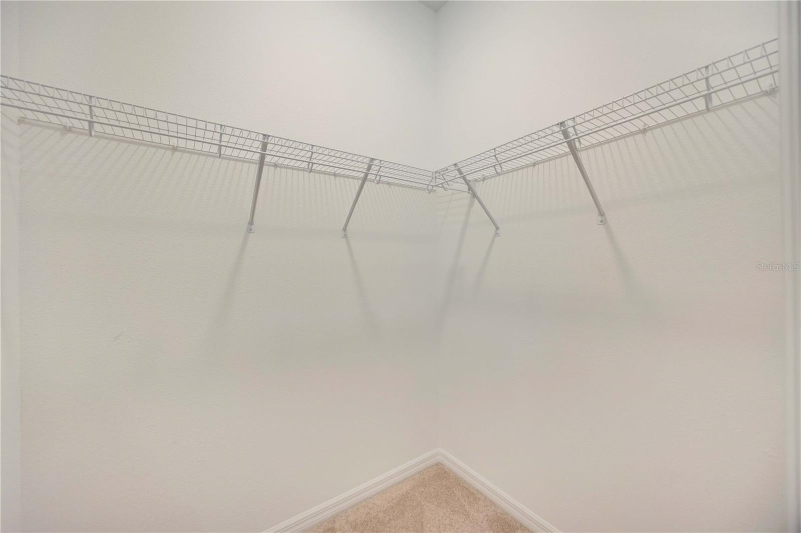 Image 27 of 62 For 918 Fernleaf Run