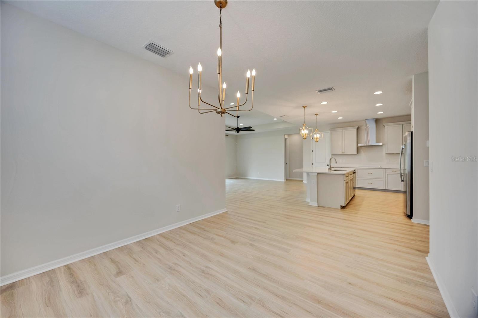 Image 29 of 62 For 918 Fernleaf Run