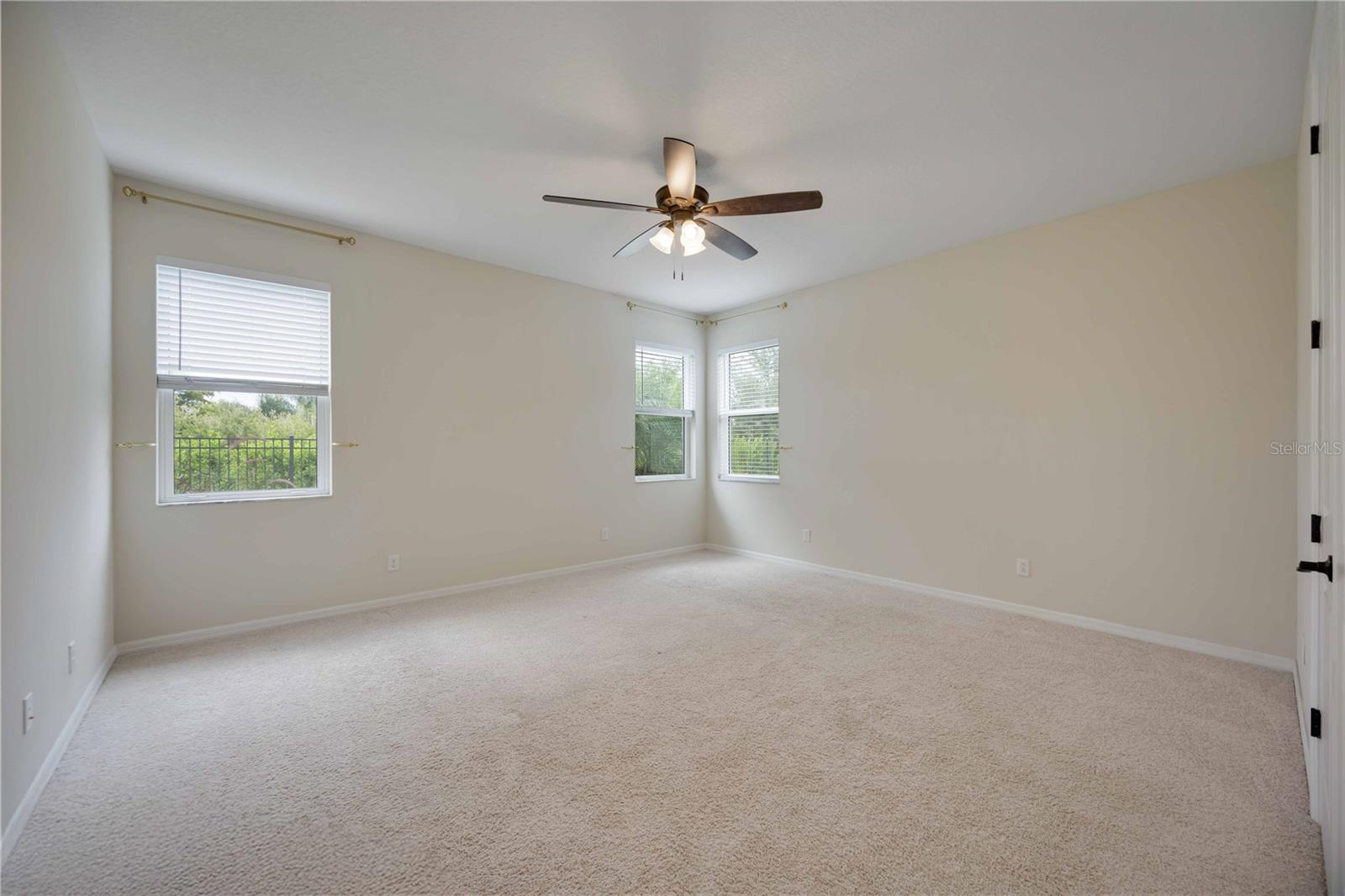 Image 47 of 62 For 918 Fernleaf Run