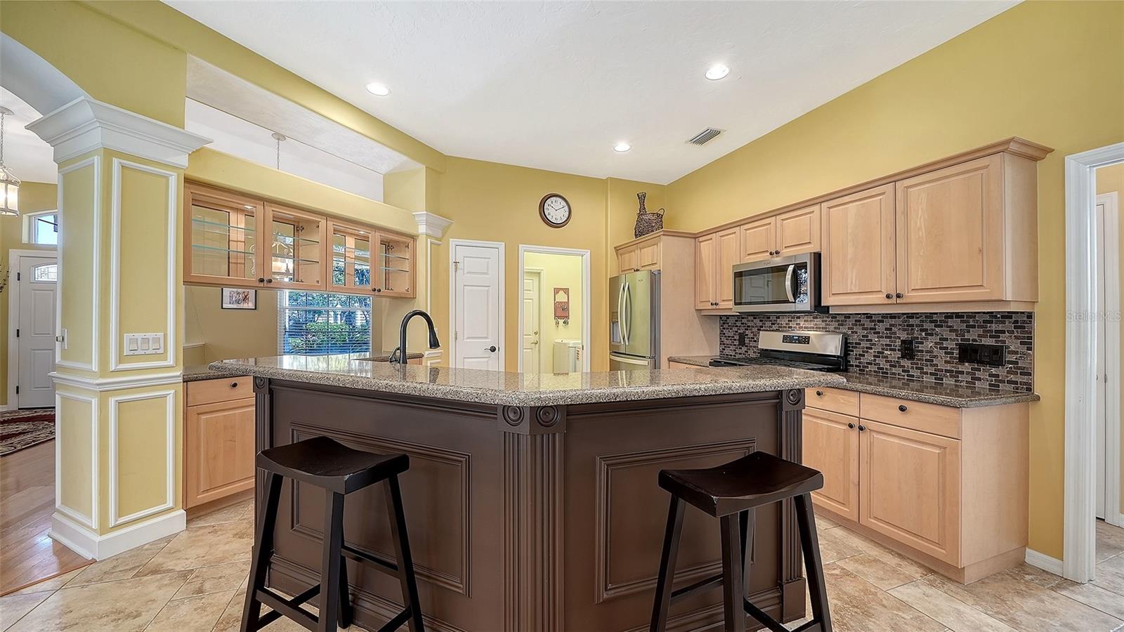 Image 13 of 53 For 5566 Magnolia Tree Terrace