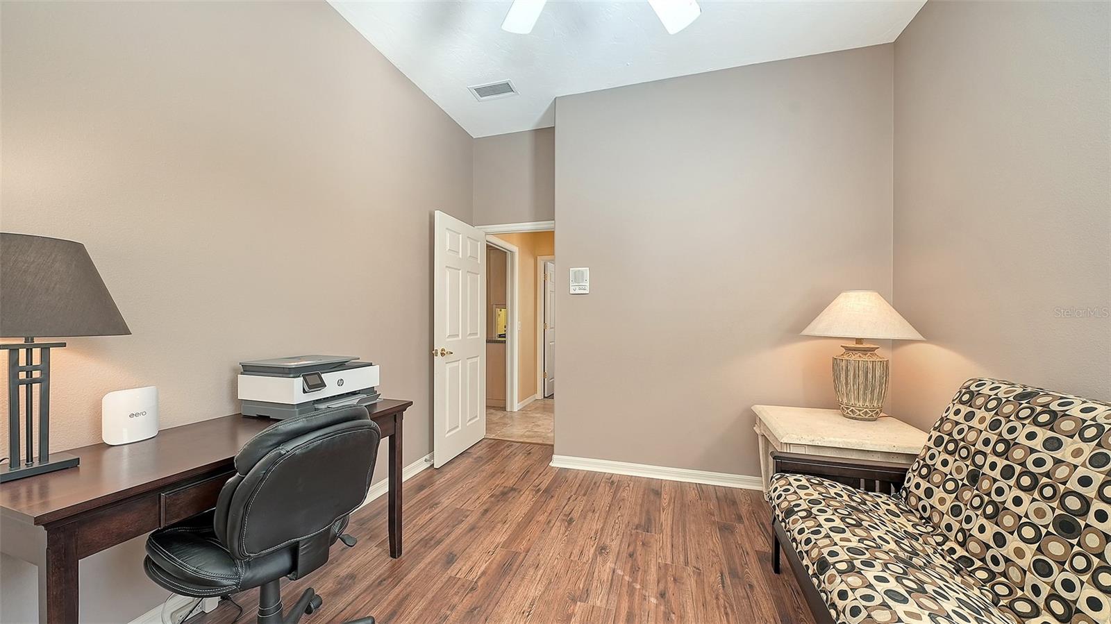 Image 38 of 53 For 5566 Magnolia Tree Terrace