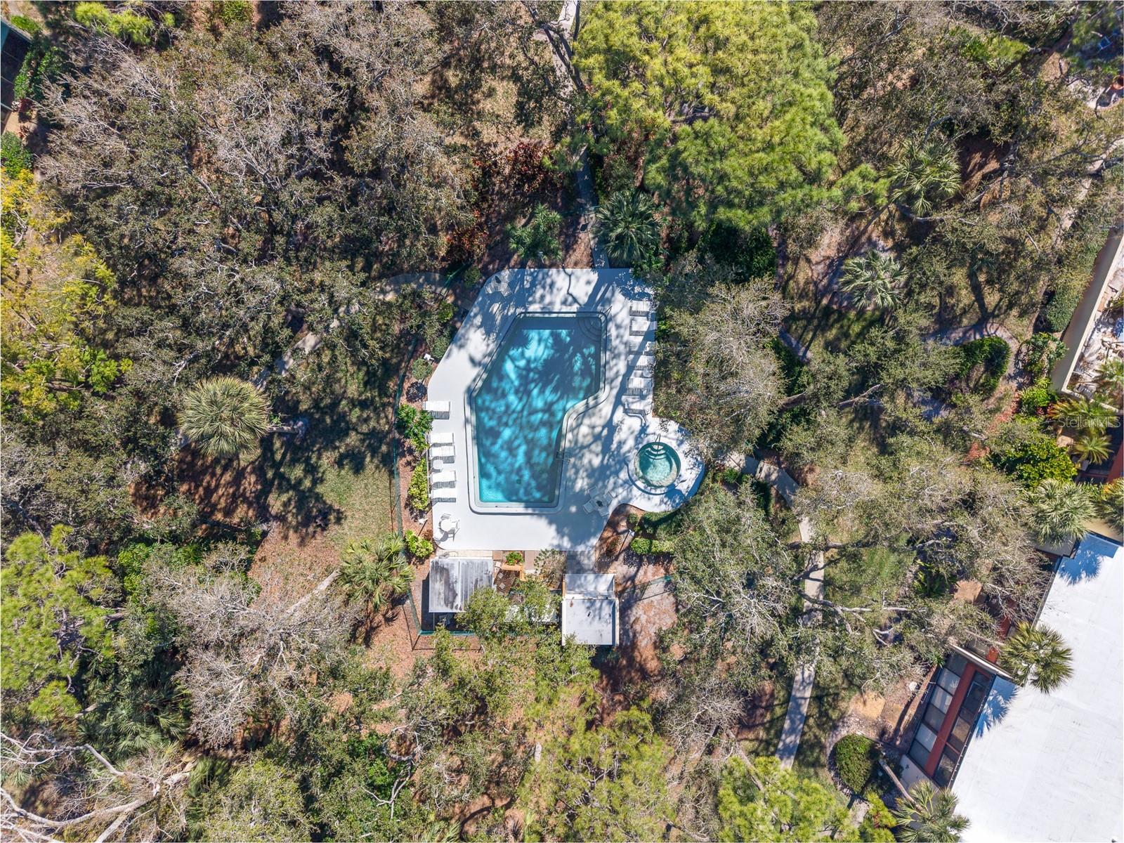 Image 22 of 30 For 614 Spring Lakes Boulevard 614