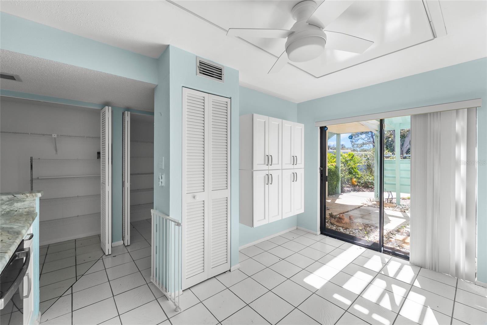 Image 7 of 30 For 614 Spring Lakes Boulevard 614