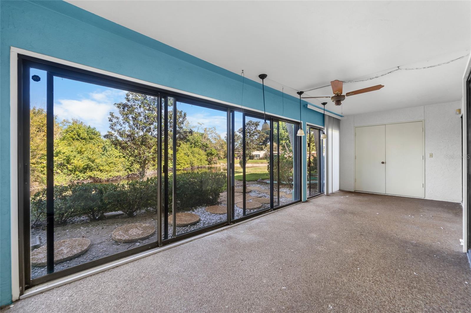 Image 8 of 30 For 614 Spring Lakes Boulevard 614