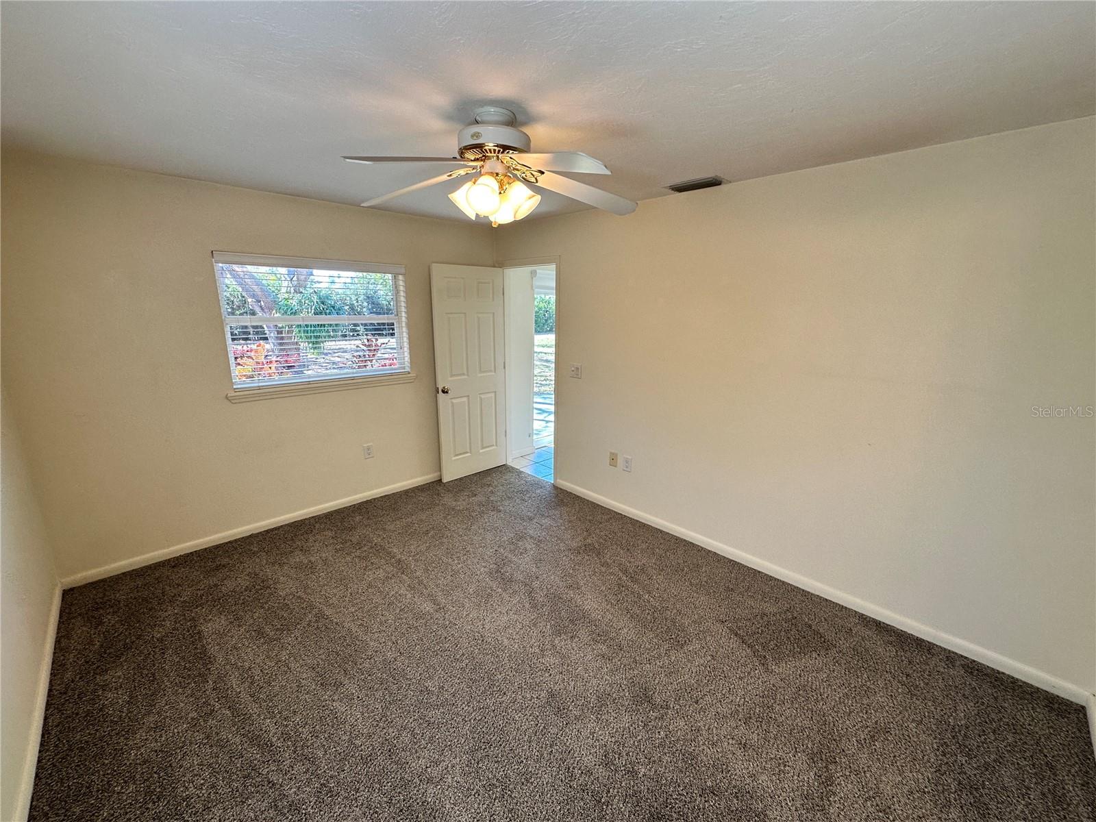 Image 11 of 27 For 204 59th Street Nw