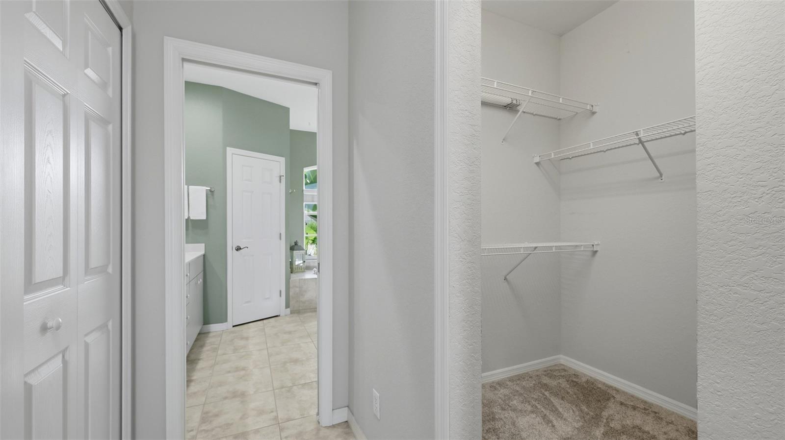 Image 24 of 62 For 2928 Seasons Boulevard