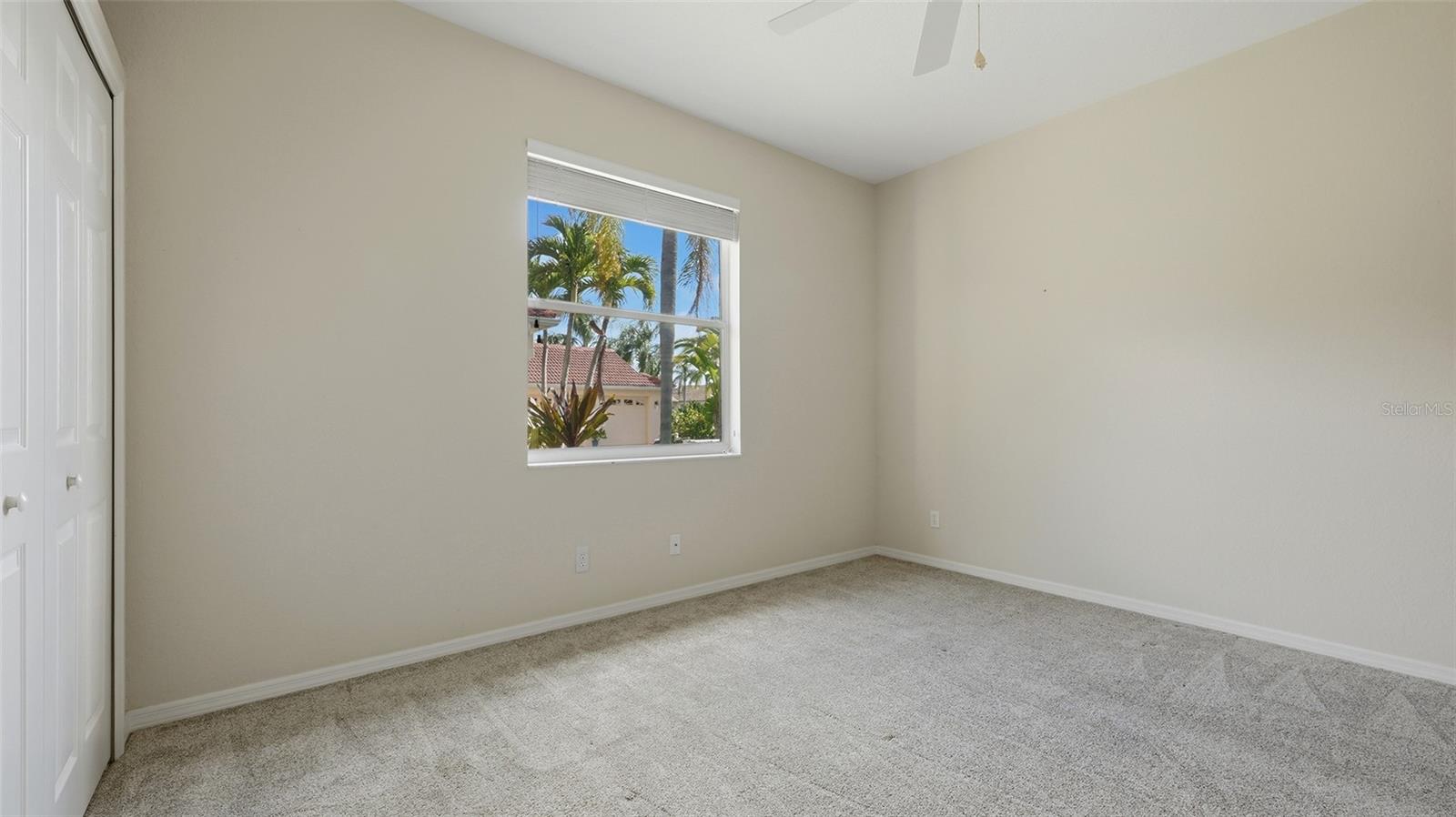 Image 30 of 62 For 2928 Seasons Boulevard