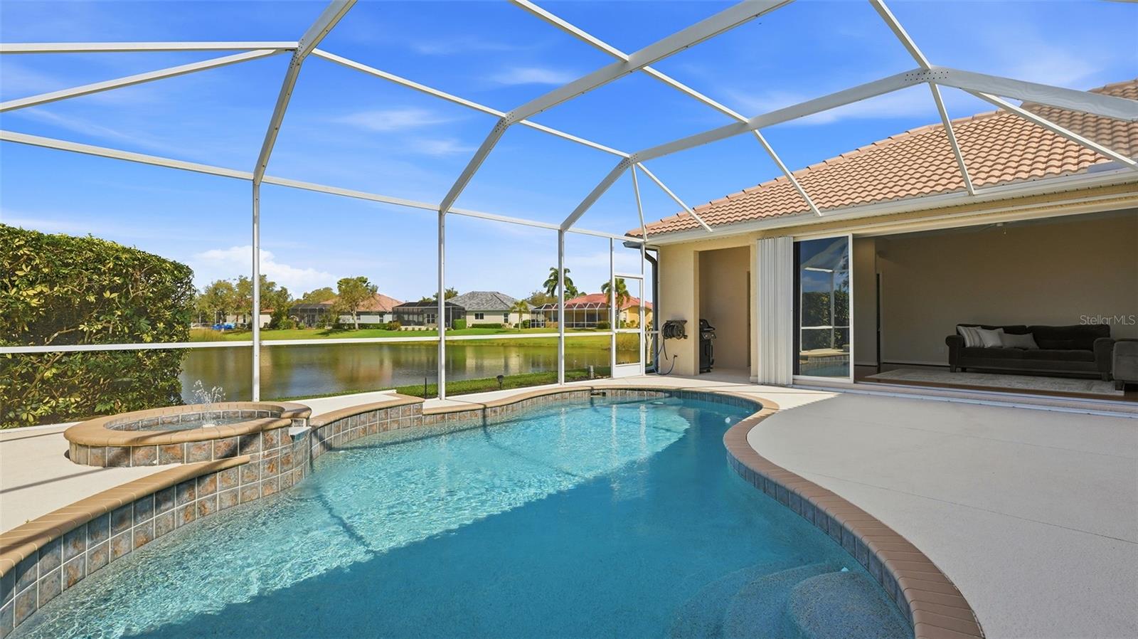 Image 38 of 62 For 2928 Seasons Boulevard