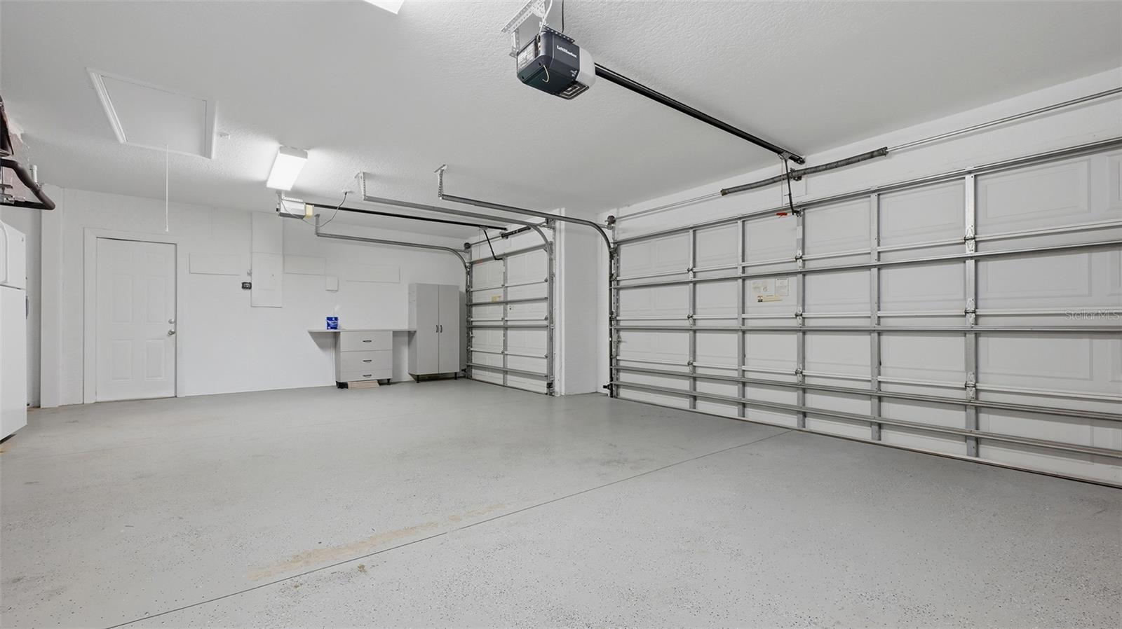 Image 41 of 62 For 2928 Seasons Boulevard