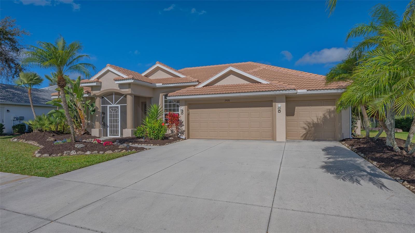 Image 5 of 62 For 2928 Seasons Boulevard