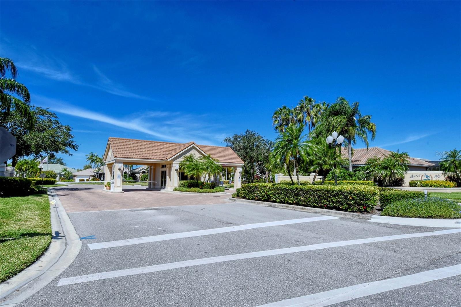 Image 52 of 62 For 2928 Seasons Boulevard