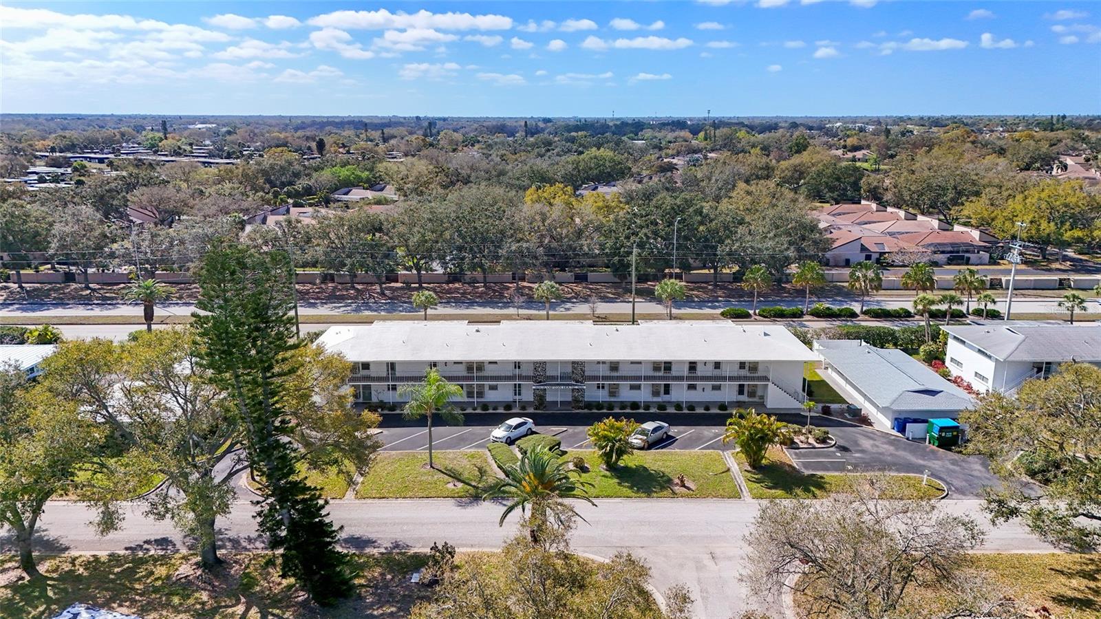 Image 23 of 40 For 3950 Roxane Boulevard 2b