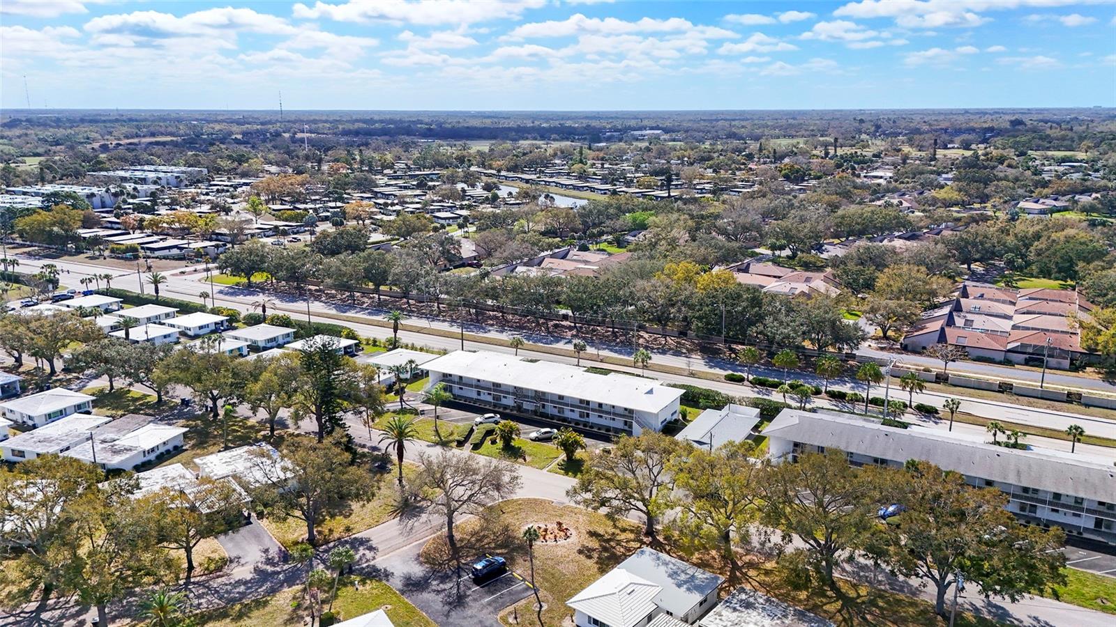 Image 25 of 40 For 3950 Roxane Boulevard 2b