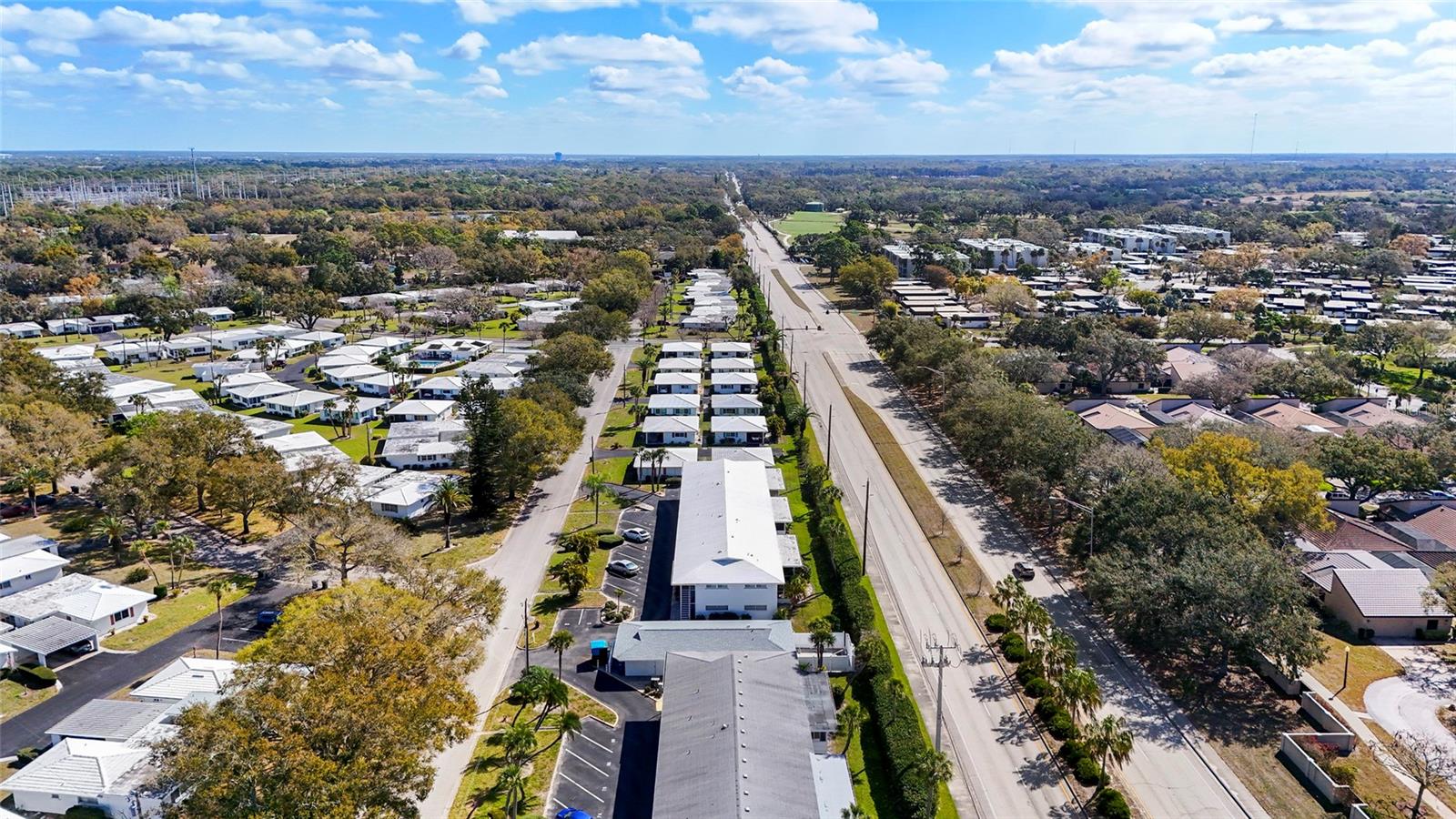 Image 27 of 40 For 3950 Roxane Boulevard 2b