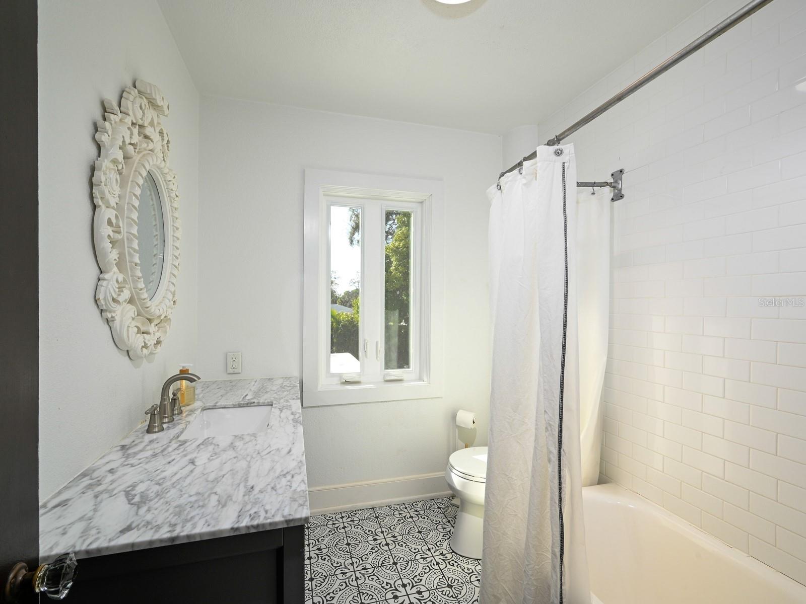 Image 20 of 100 For 6251 10th Avenue S