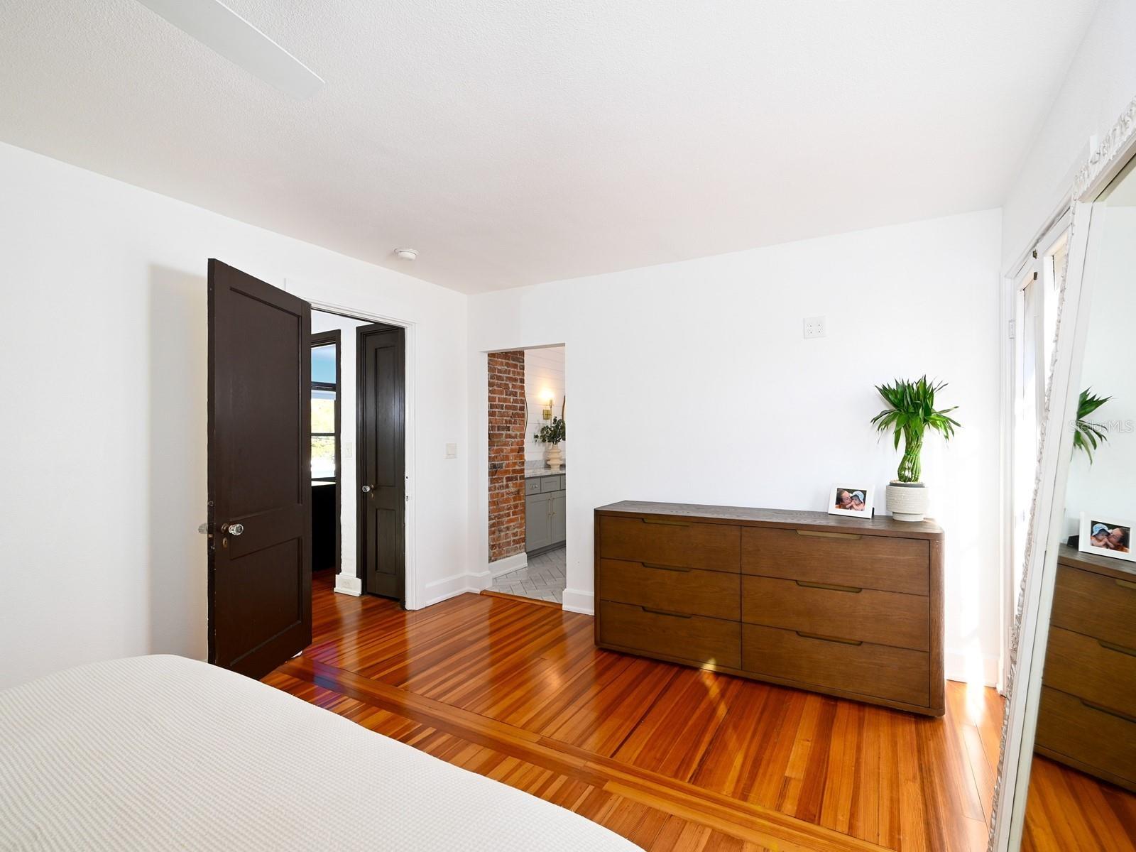 Image 24 of 100 For 6251 10th Avenue S