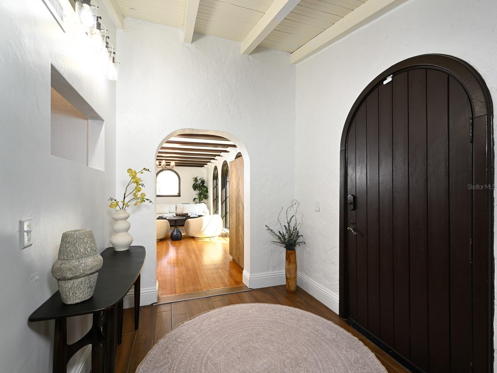 Image 4 of 100 For 6251 10th Avenue S