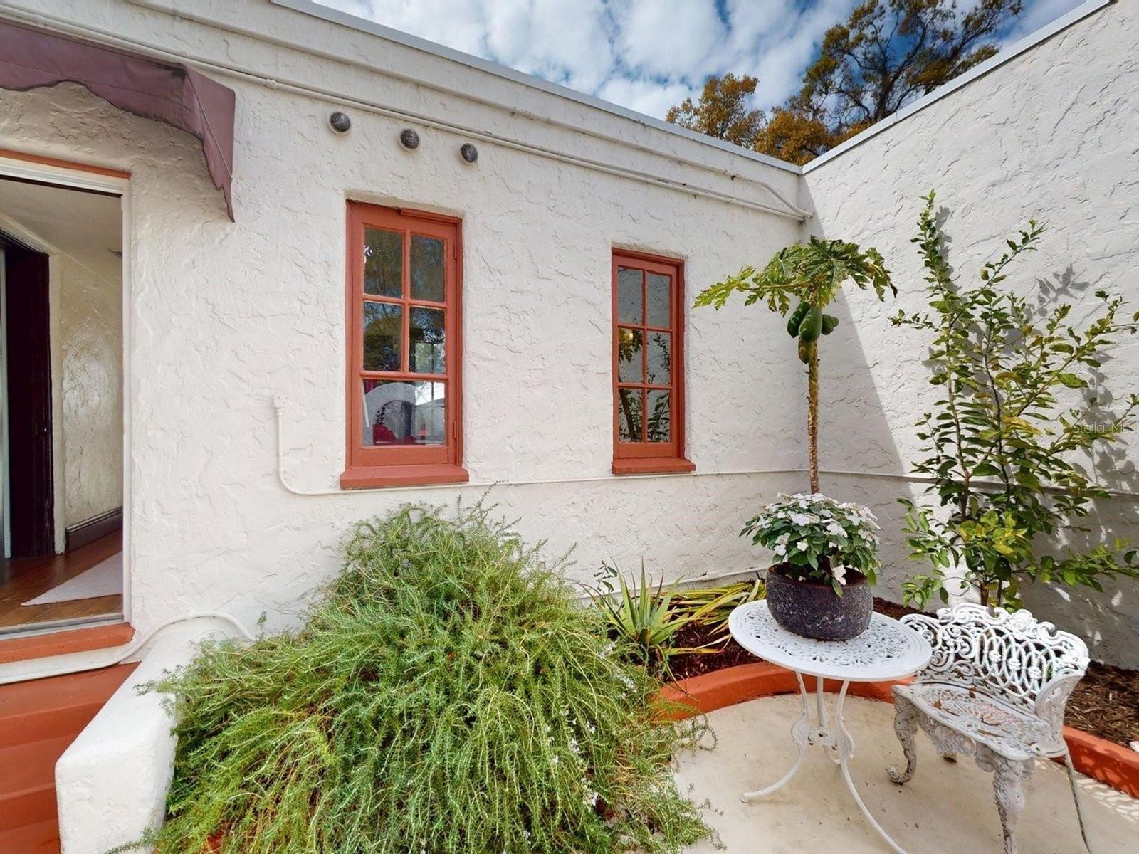 Image 41 of 100 For 6251 10th Avenue S