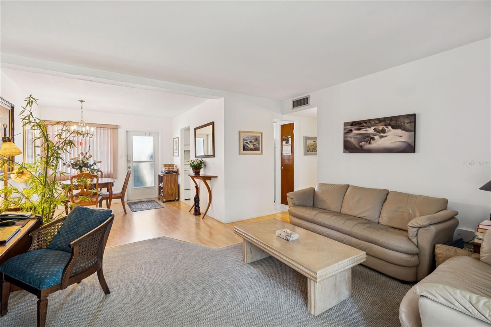 Image 10 of 40 For 1858 Sunny Drive F21