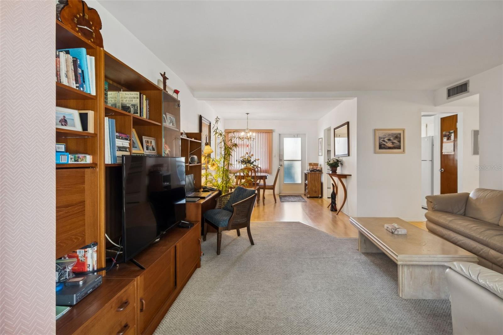 Image 11 of 40 For 1858 Sunny Drive F21