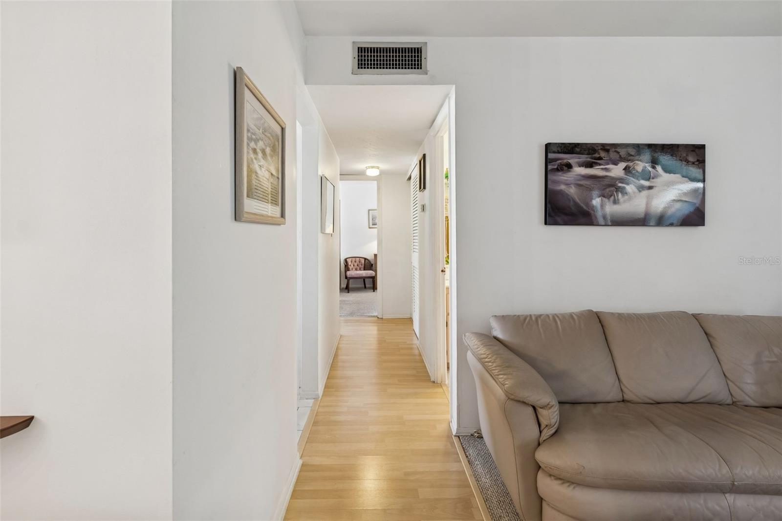 Image 23 of 40 For 1858 Sunny Drive F21