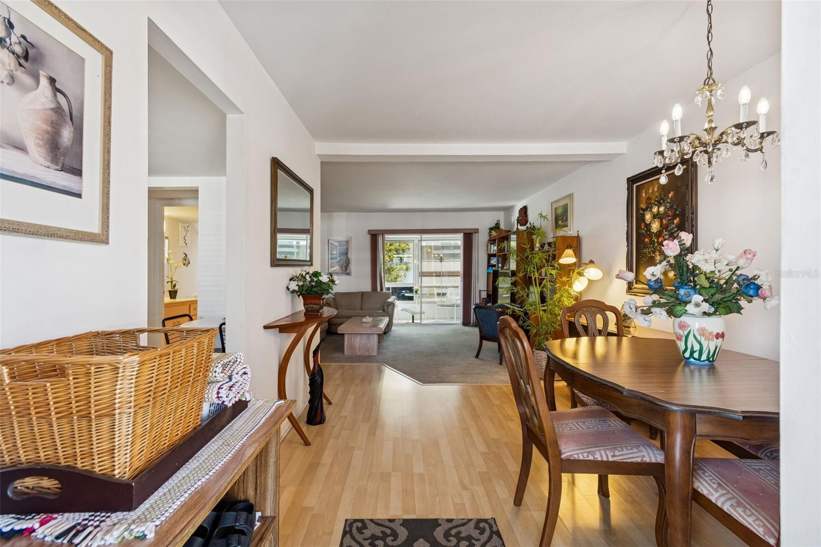 Image 3 of 40 For 1858 Sunny Drive F21