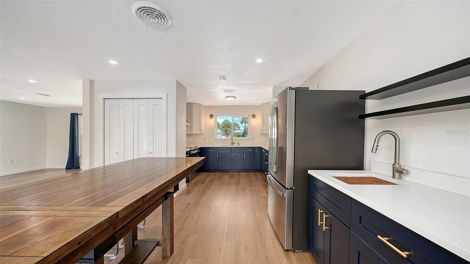 Image 13 of 45 For 447 Shore Drive