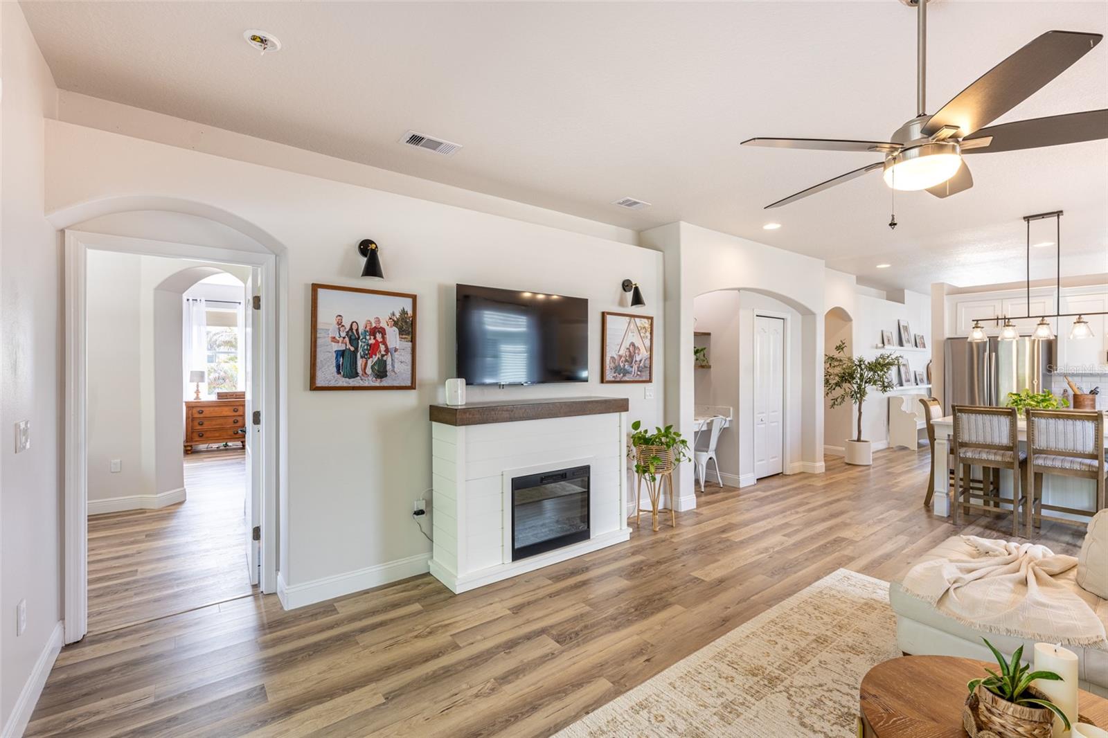 Image 17 of 50 For 4136 Little Gap Loop