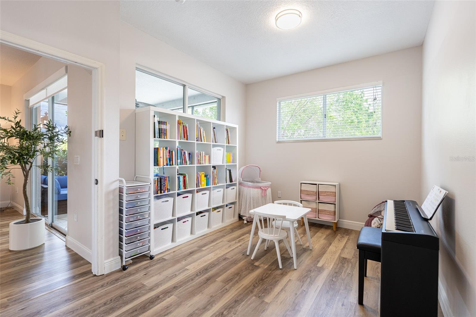 Image 19 of 50 For 4136 Little Gap Loop