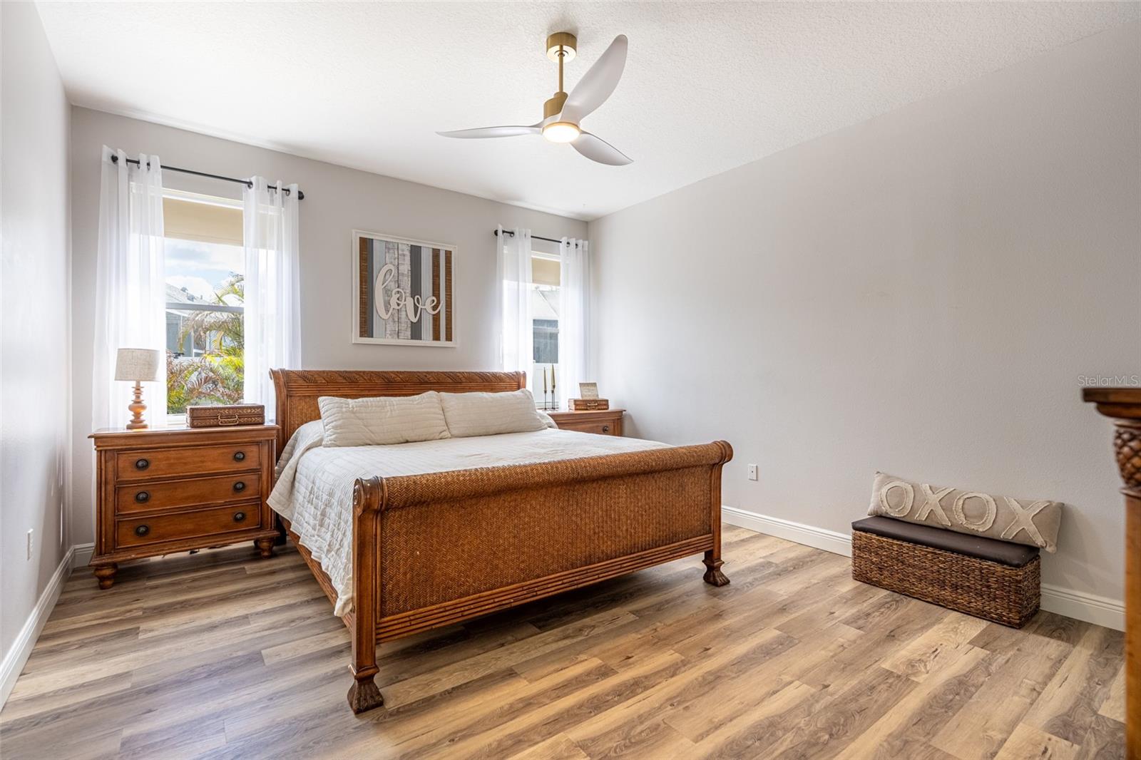 Image 20 of 50 For 4136 Little Gap Loop