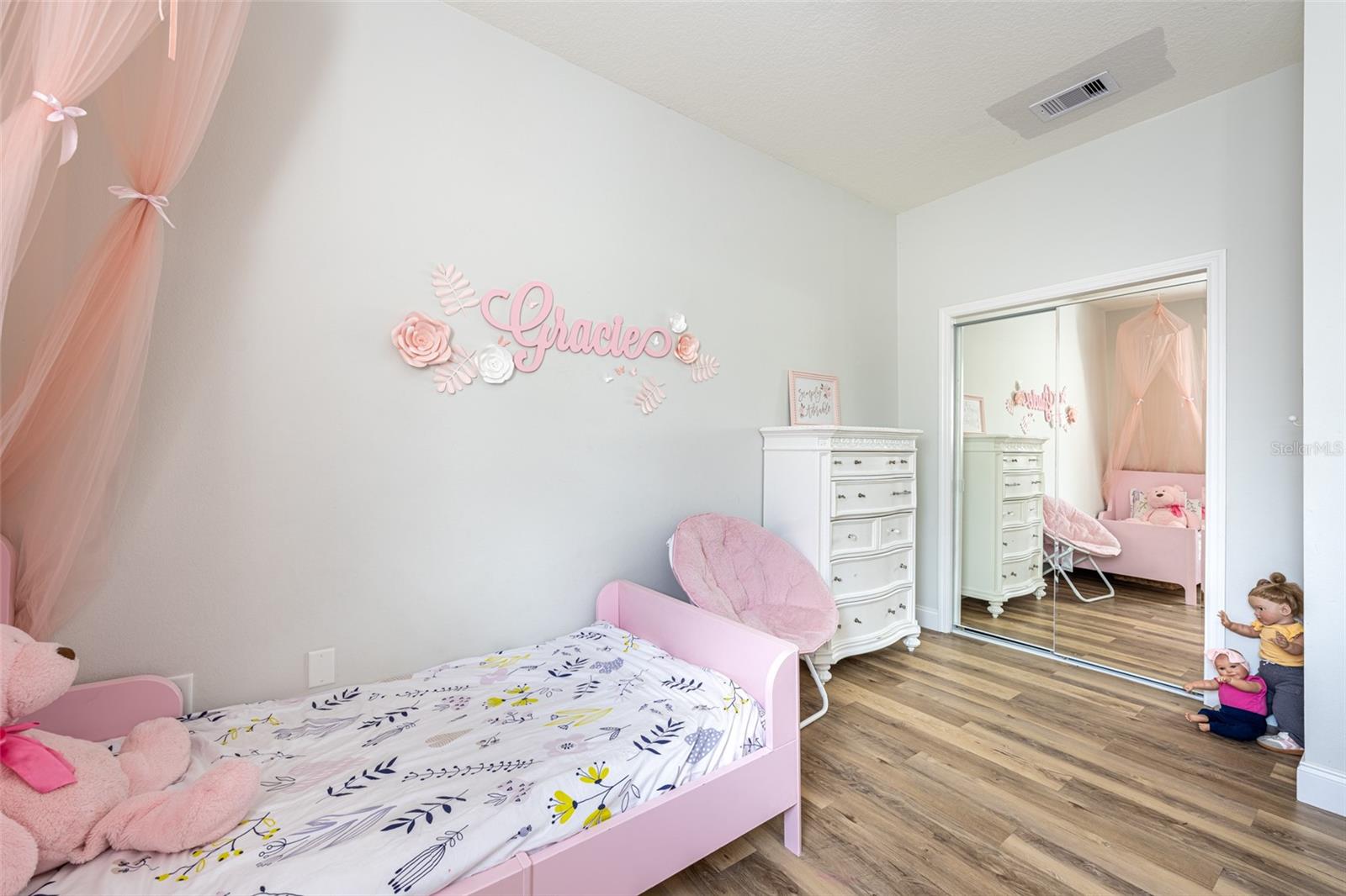 Image 25 of 50 For 4136 Little Gap Loop