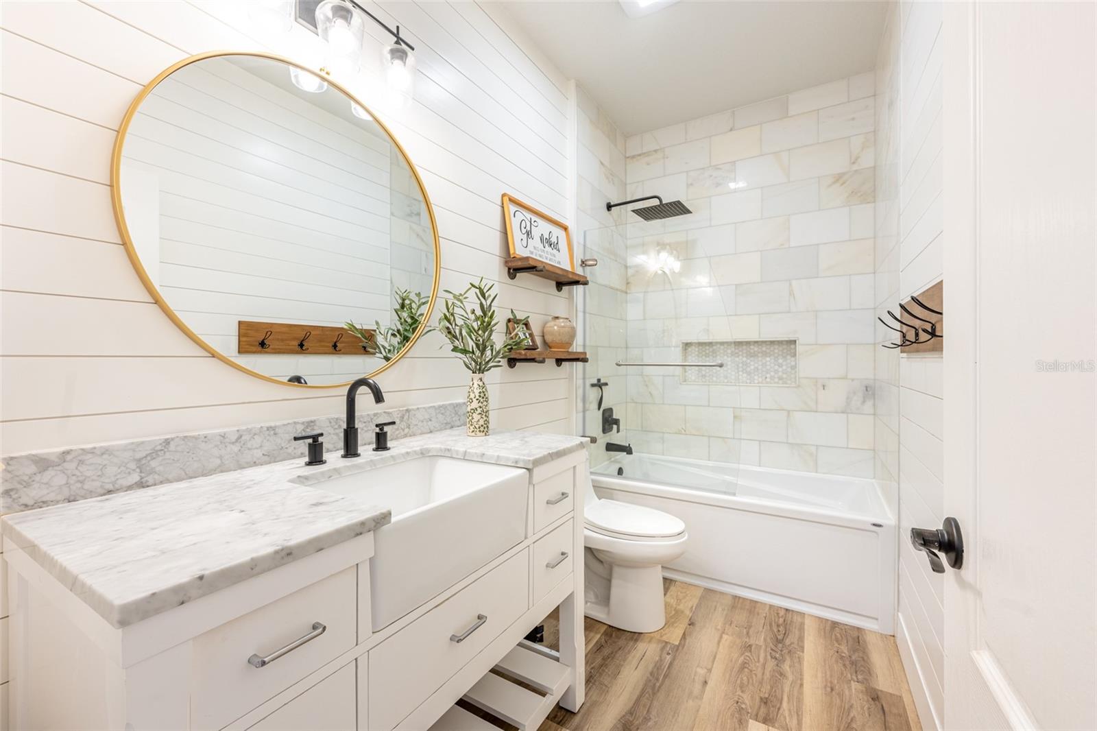 Image 26 of 50 For 4136 Little Gap Loop