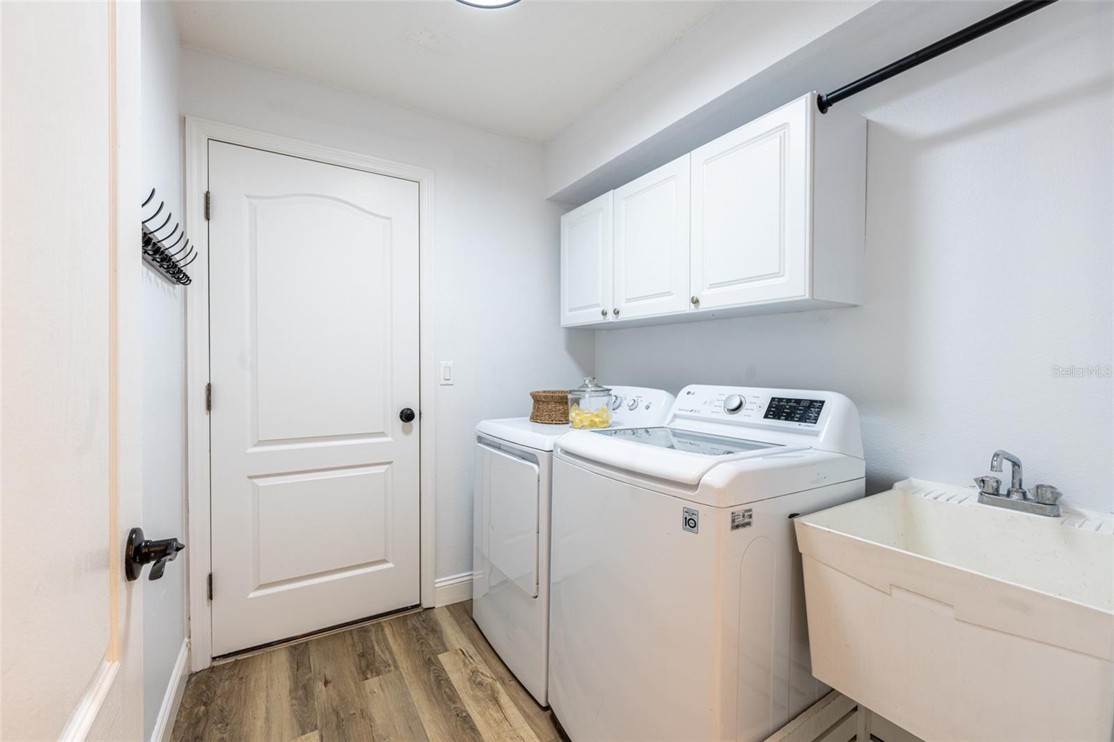 Image 27 of 50 For 4136 Little Gap Loop